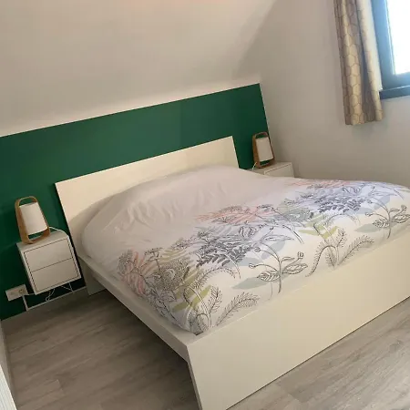 Hébergement de vacances Douillets à L’orée Des Bois.