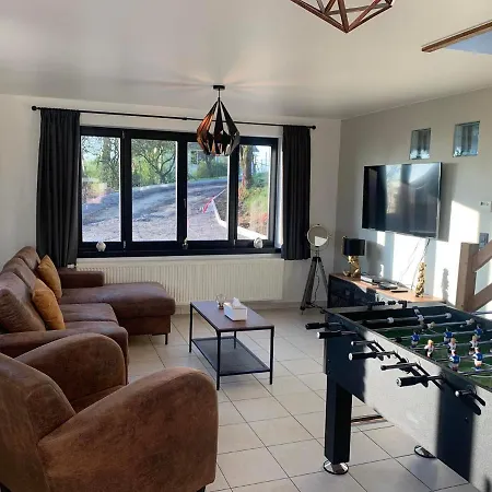 Σπίτι διακοπών Douillets A L'oree Des Bois. *